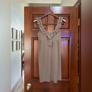 Banana Republic Ruffle Neck Dress Size 6  Sleeveless Tie Front Shift
